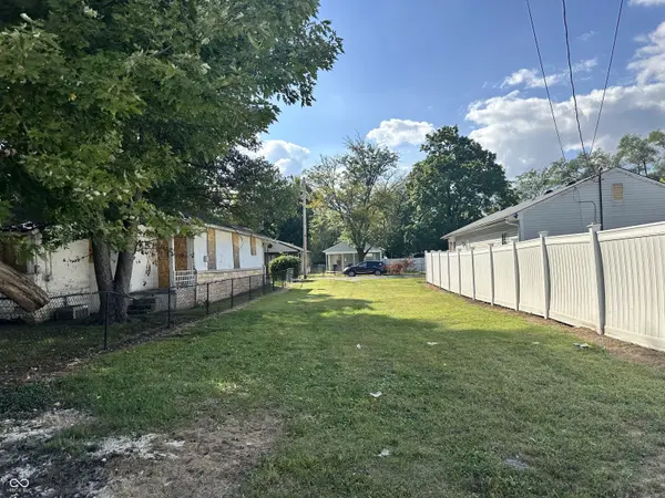 557 Lynn ST, Indianapolis, IN 46222