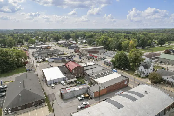 15 N Main ST, Cloverdale, IN 46120
