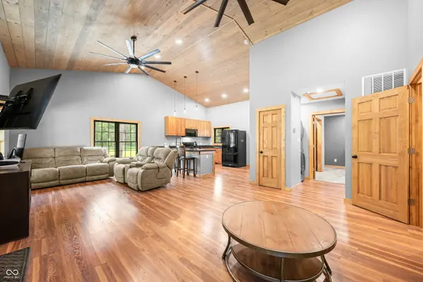 7951 Laurel DR, Nineveh, IN 46164
