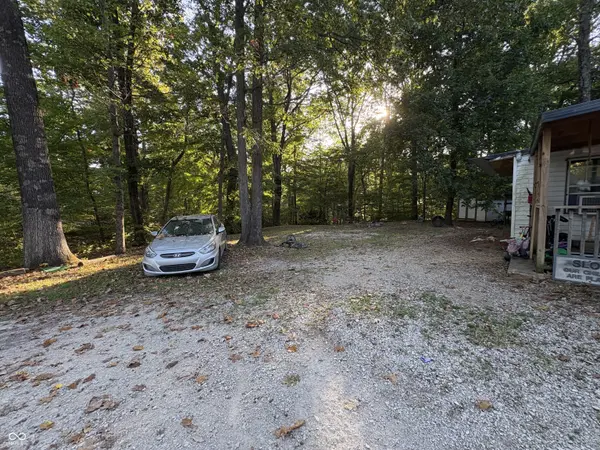 10844 Private Road 570 W, Poland, IN 47868