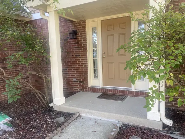 10720 Midnight DR, Indianapolis, IN 46239