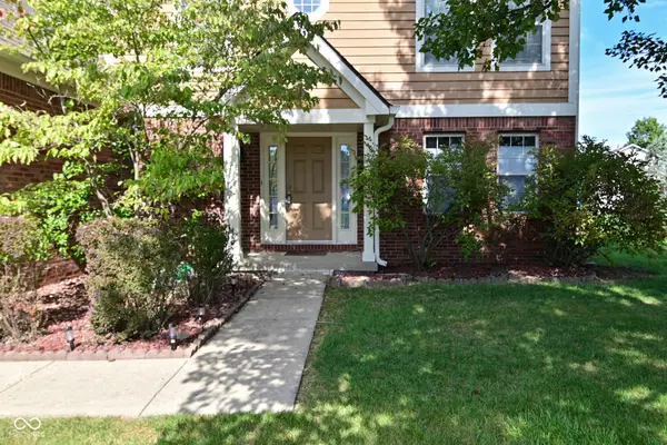 10720 Midnight DR, Indianapolis, IN 46239