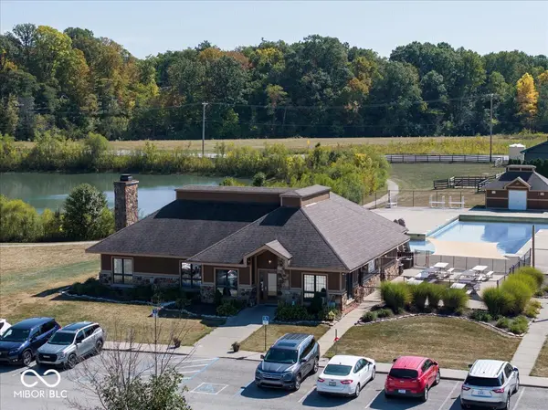 10601 Cumberland RD, Fishers, IN 46037