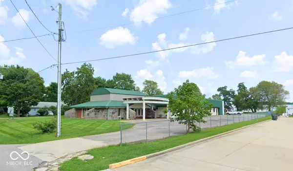 111 Aiken ST, Hope, IN 47246