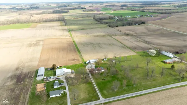 255 W County Road 900 S, Clayton, IN 46118