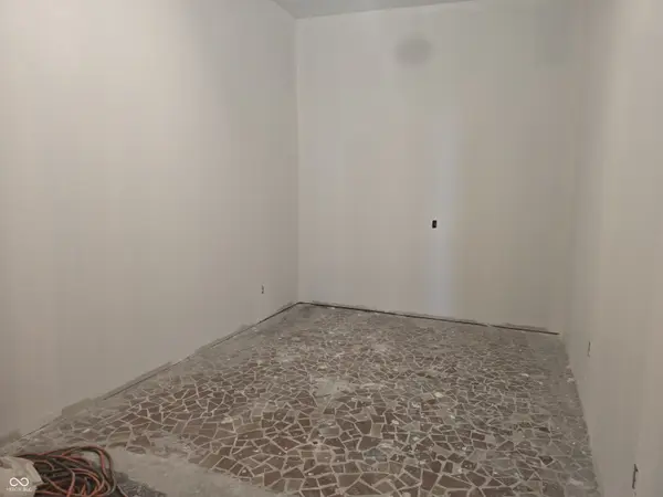 3358 N Capitol AVE, Indianapolis, IN 46208