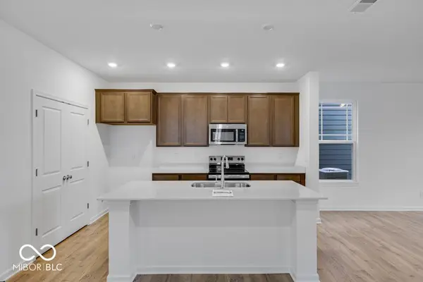 2635 Prism WAY, Plainfield, IN 46168