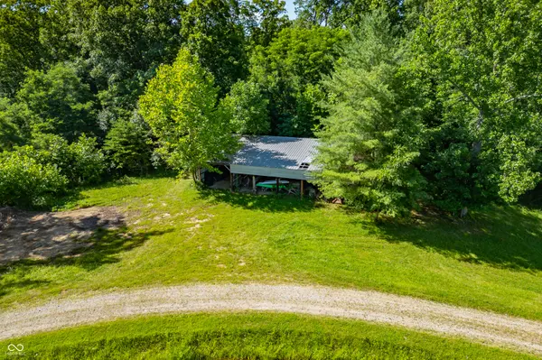 1 S 500 W, Trafalgar, IN 46181