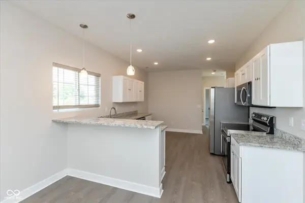2143 Columbia AVE, Indianapolis, IN 46202