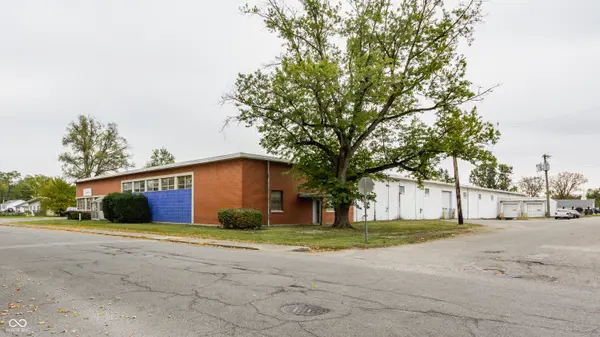 1825 W 18th ST, Anderson, IN 46016