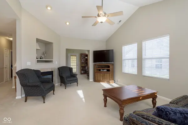5225 Dunewood WAY, Avon, IN 46123