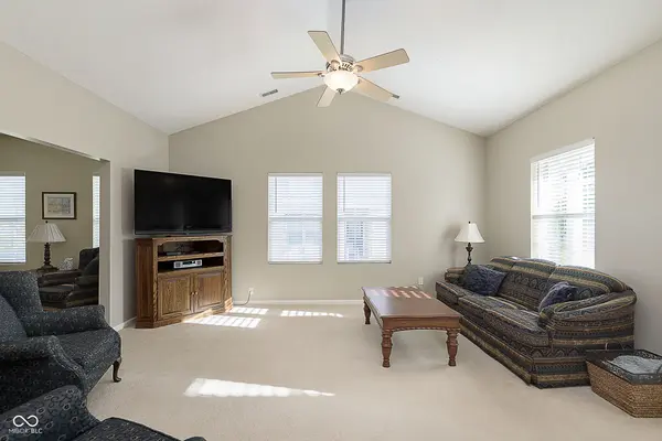 5225 Dunewood WAY, Avon, IN 46123