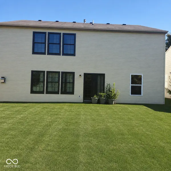 1324 Castleford LN, Indianapolis, IN 46234