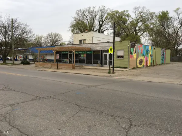2828 E 10th ST, Indianapolis, IN 46201