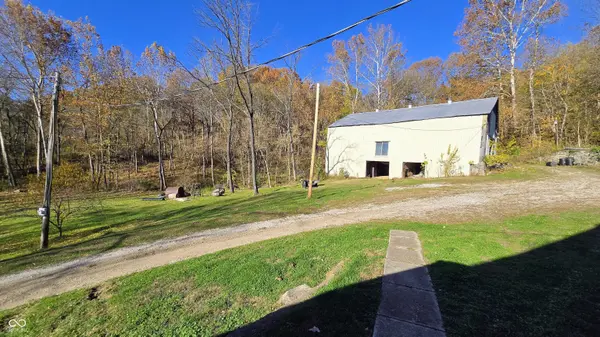 8273 E State Road 56, Madison, IN 47250