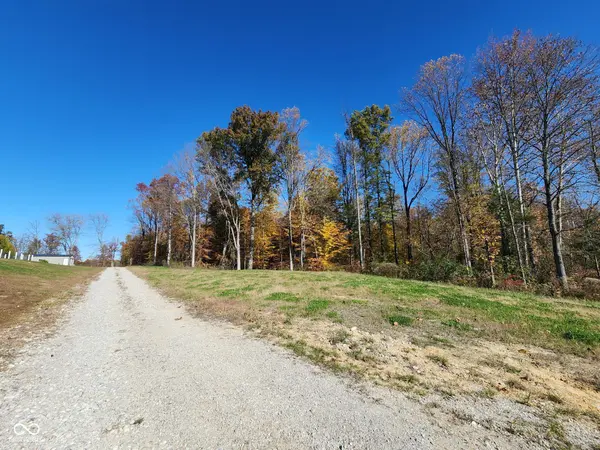 12614 E County Road 1000 N, Seymour, IN 47274