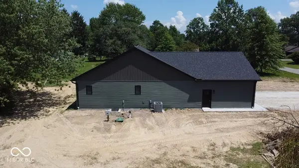 381 W Itawamba TRL, Greensburg, IN 47240