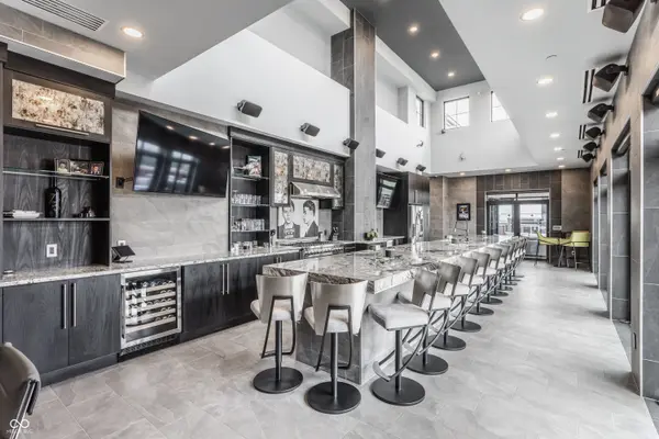 720 S Rangeline RD #701, Carmel, IN 46032