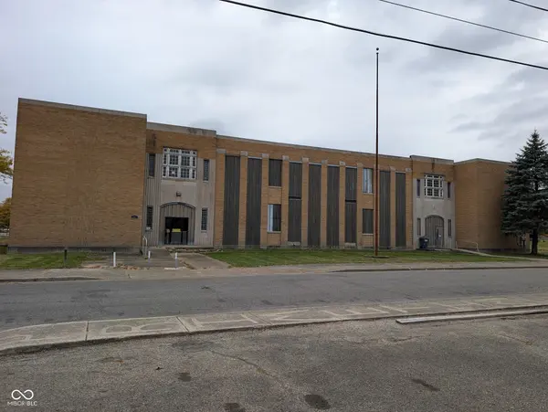 1017 W 19th ST, Anderson, IN 46016