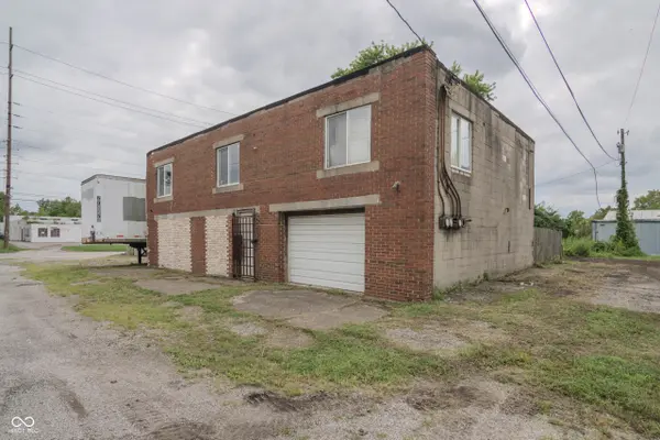 1028 Vandeman ST, Indianapolis, IN 46203