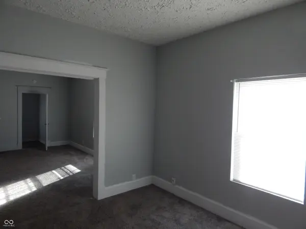 1051 N Holmes AVE, Indianapolis, IN 46222