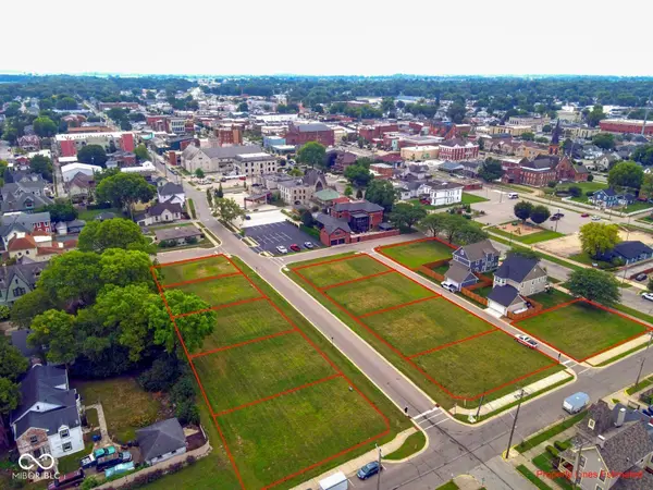 178 W Franklin ST, Shelbyville, IN 46176