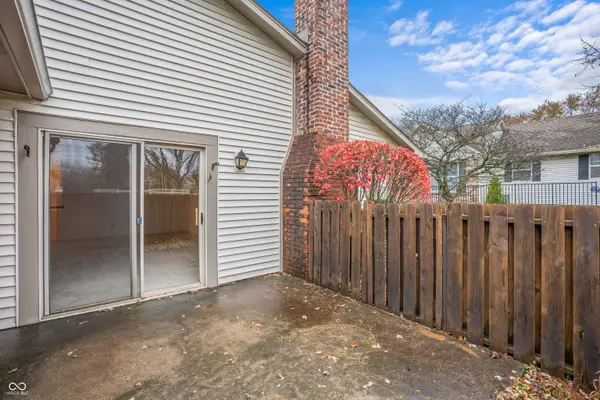 7609 Farm View CIR E, Indianapolis, IN 46256