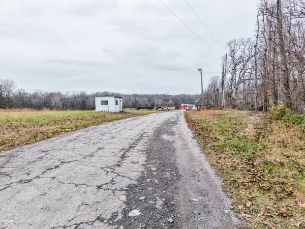 445 N County Road 25 E, North Vernon, IN 47265