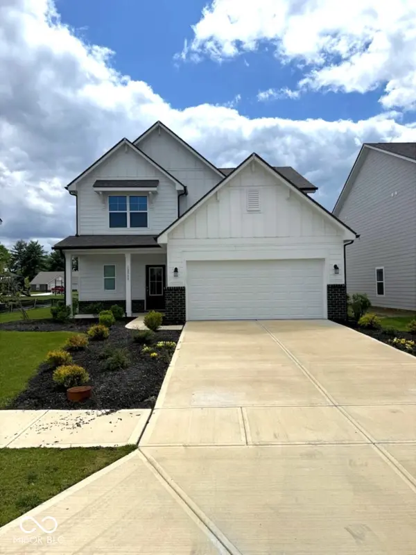 10909 Helmcrest DR, Indianapolis, IN 46239