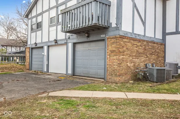 9783 Kingscross CT, Indianapolis, IN 46235