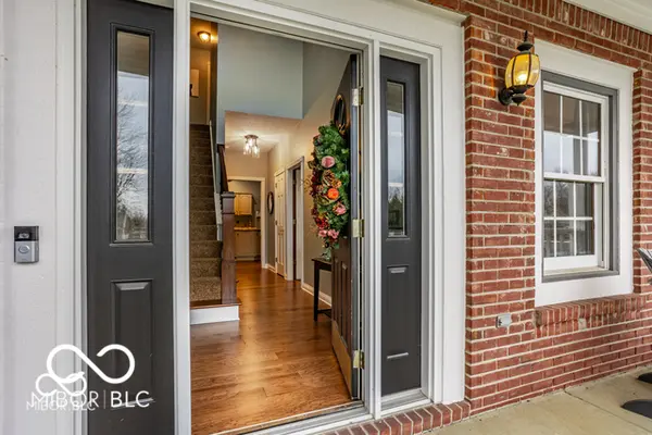 2119 Scarlet Oak DR, Avon, IN 46123