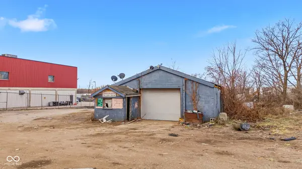 2109 Bluff AVE, Indianapolis, IN 46225
