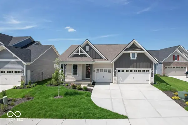572 Firefly CT, Greenfield, IN 46140