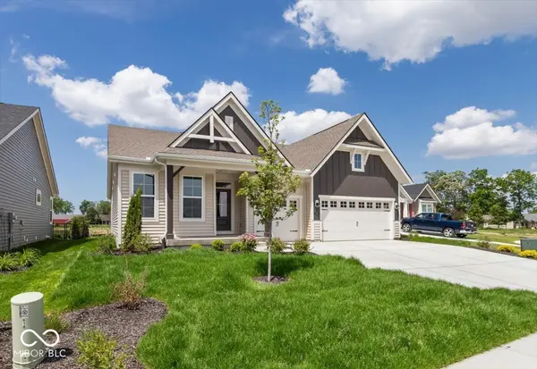 572 Firefly CT, Greenfield, IN 46140