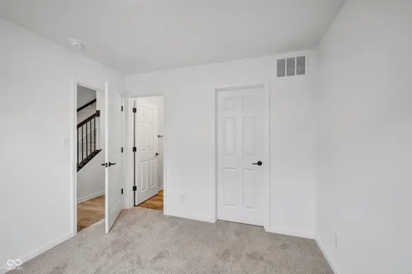 4498 Yellowwood AVE, Brownsburg, IN 46112