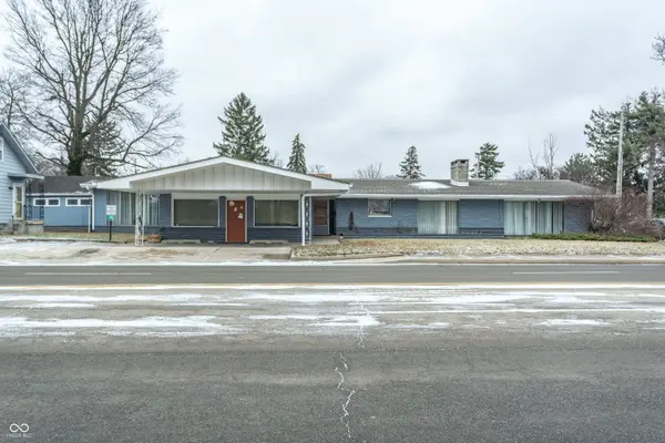 225 College DR, Anderson, IN 46012
