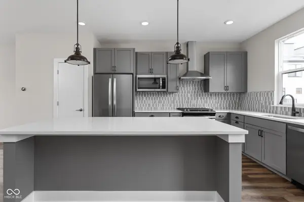 449 Shade ST, Carmel, IN 46290