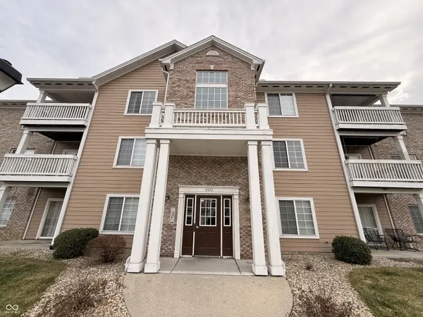 6525 Emerald Hill CT #206, Indianapolis, IN 46237
