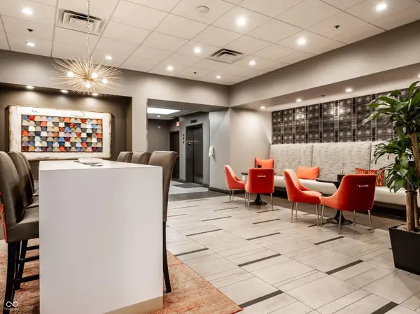 333 Massachusetts AVE #702, Indianapolis, IN 46204