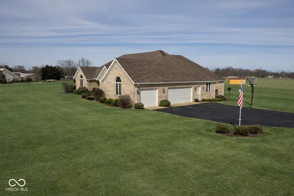 872 S Colorado ST, Rushville, IN 46173