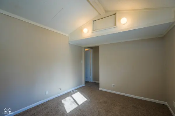 136 S Webster AVE, Indianapolis, IN 46219