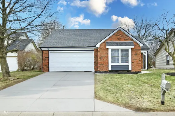 8547 Rock Hollow CIR, Indianapolis, IN 46256