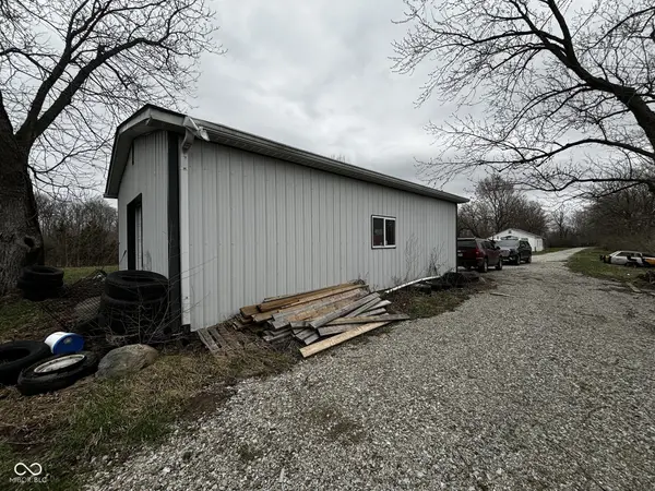 1730 Wishmeyer LN, Indianapolis, IN 46239
