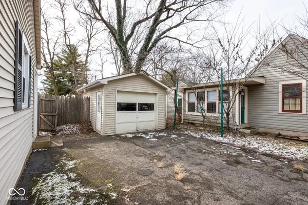 6570 Carrollton AVE, Indianapolis, IN 46220