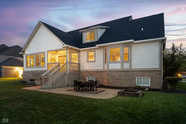 9698 Soaring Eagle LN, Fishers, IN 46055