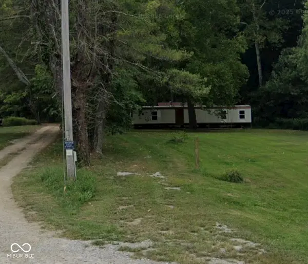 1318 State Road 135 S, Nashville, IN 47448