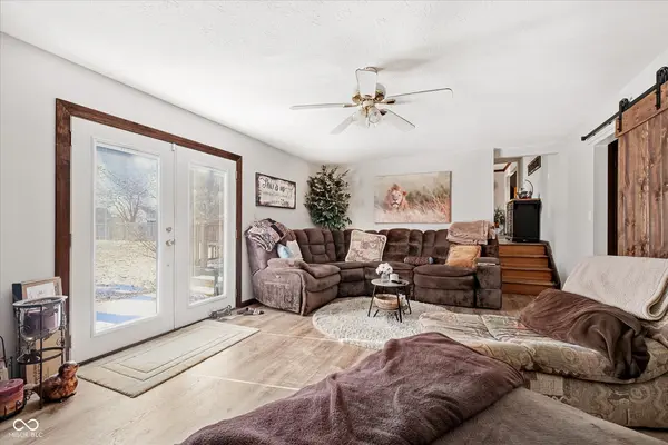 11733 E 21st ST, Indianapolis, IN 46229