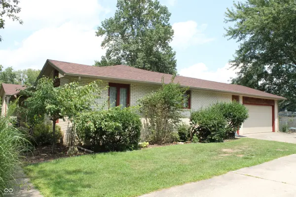 441 Mutton Creek DR, Seymour, IN 47274