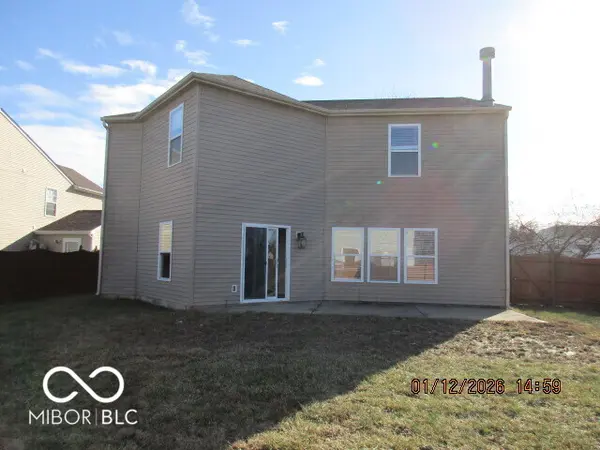 1120 Central Park DR, Shelbyville, IN 46176