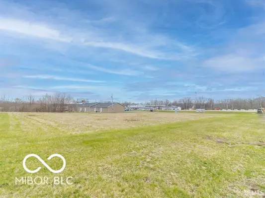 5** Luellen WAY, IN 47362